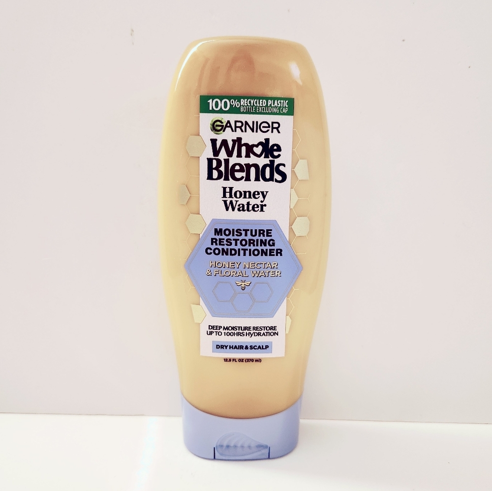 ⭐4/$15 Garnier Whole Blends Honey Water Moisture Restoring Conditioner
